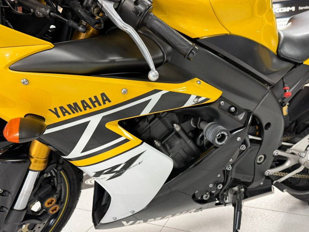 Used Yamaha R1 2006 for sale - 78382844: Photo 15