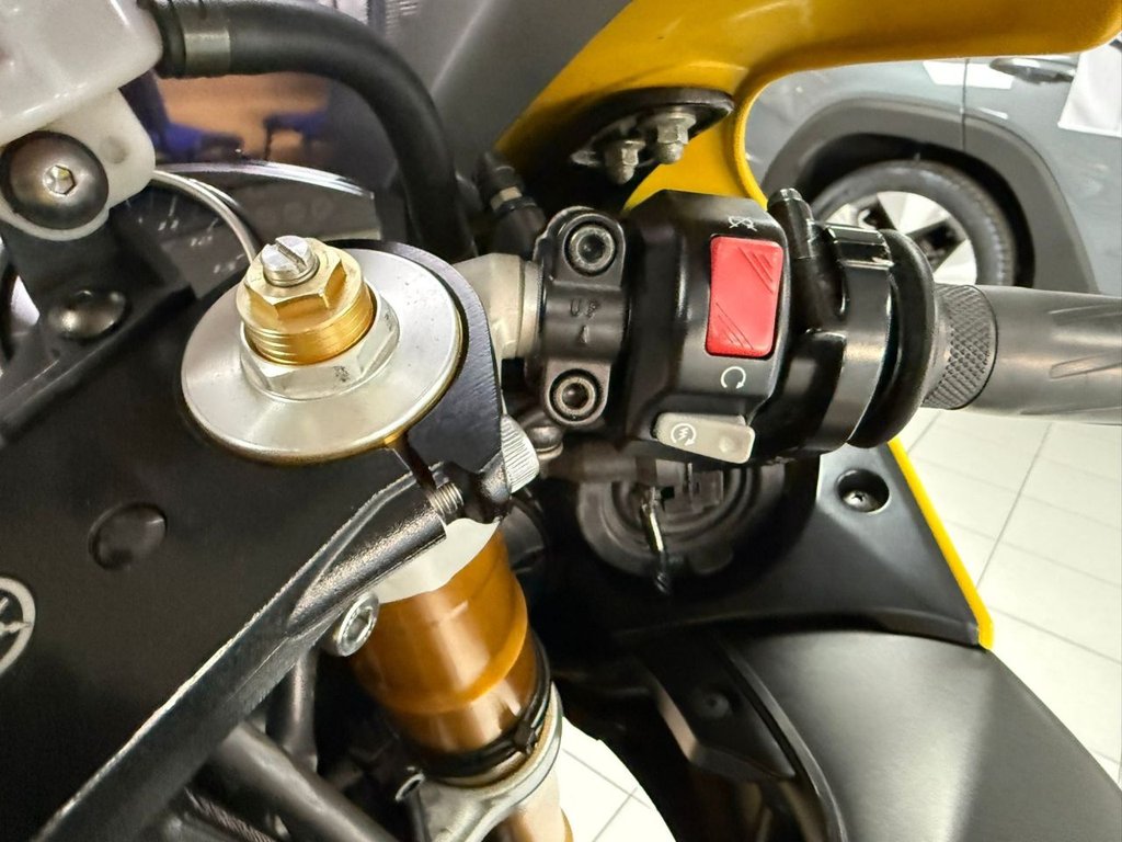 Used Yamaha R1 2006 for sale - 78382844: Photo 32