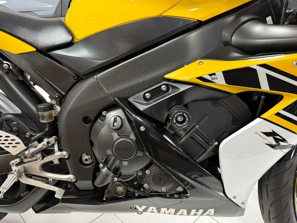 Used Yamaha R1 2006 for sale - 78382844: Photo 42