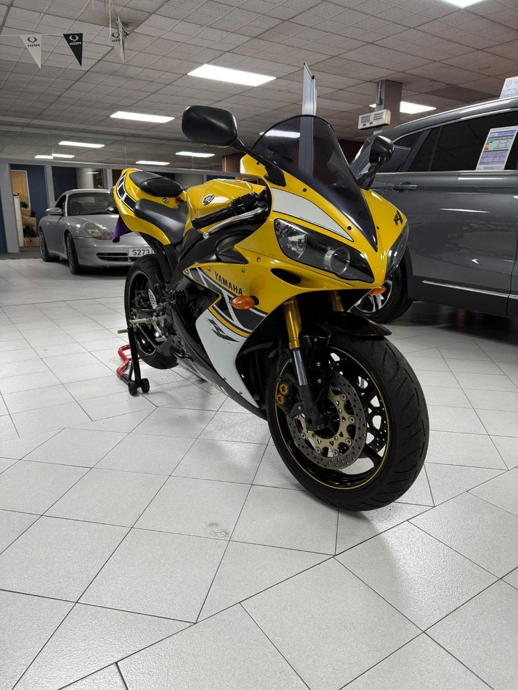 Used Yamaha R1 2006 for sale - 78382844: Photo 43