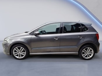 Used Volkswagen Polo 2016 for sale - 79598264: Photo