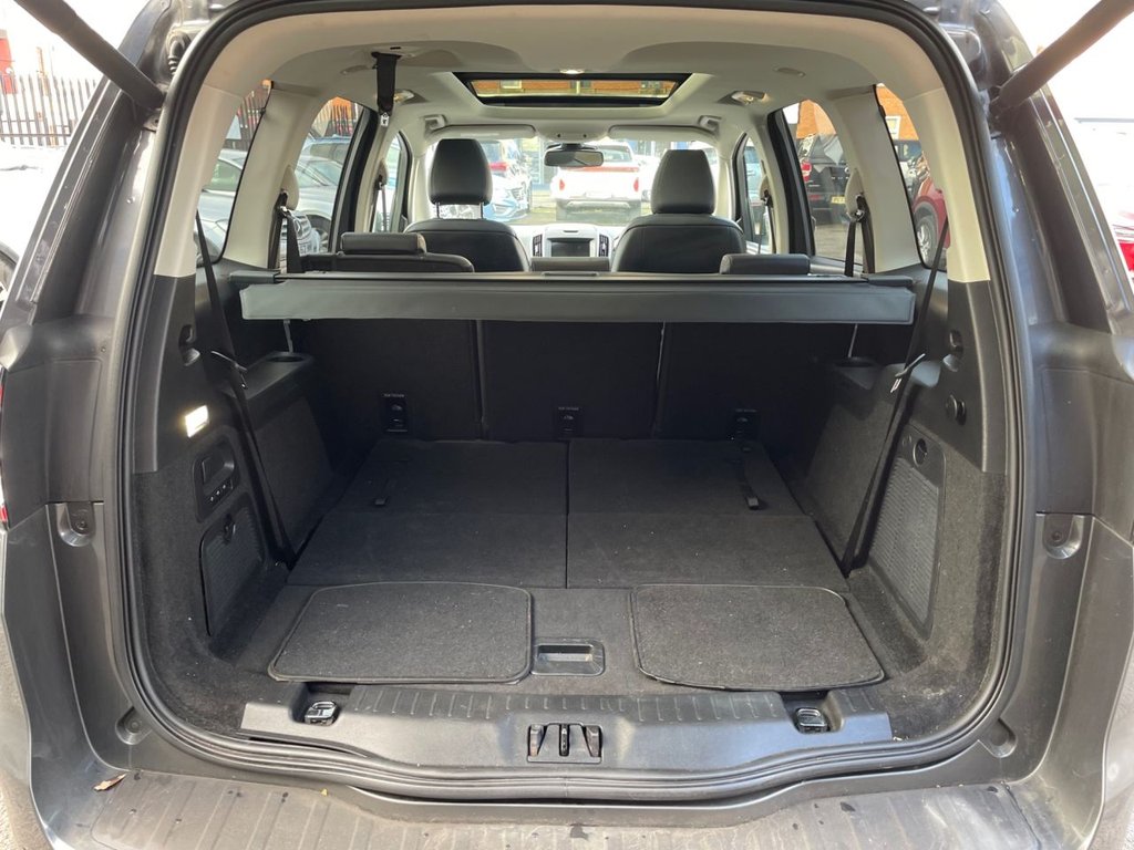 Used Ford Galaxy 2018 for sale - 77020356: Photo 17