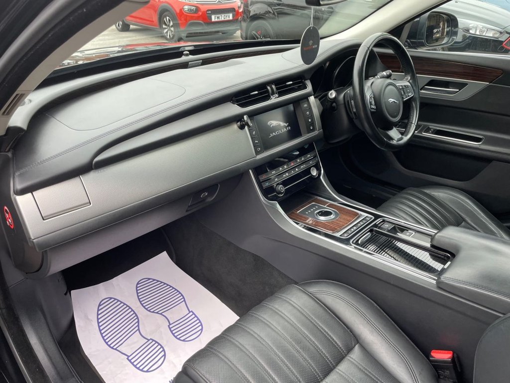 Used Jaguar XF 2017 for sale - 77009679: Photo 33