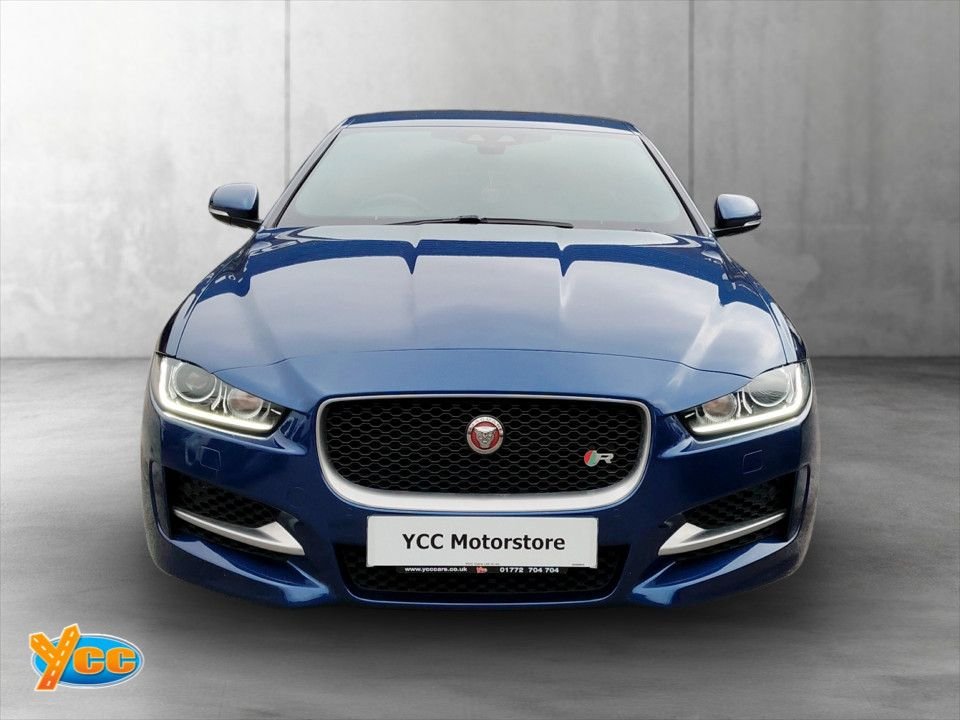 Used Jaguar XE 2015 for sale - 77407659: Photo 2