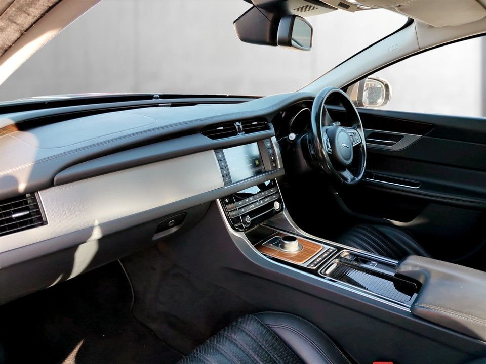 Used Jaguar XF 2016 for sale - 78096498: Photo 12