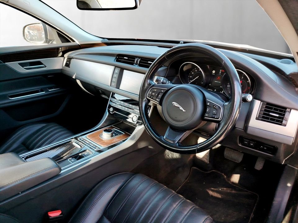 Used Jaguar XF 2016 for sale - 78096498: Photo 13