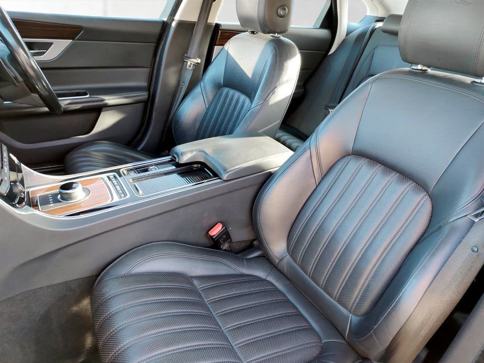 Used Jaguar XF 2016 for sale - 78096498: Photo 16