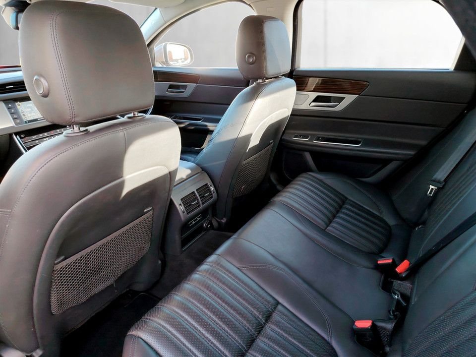 Used Jaguar XF 2016 for sale - 78096498: Photo 17