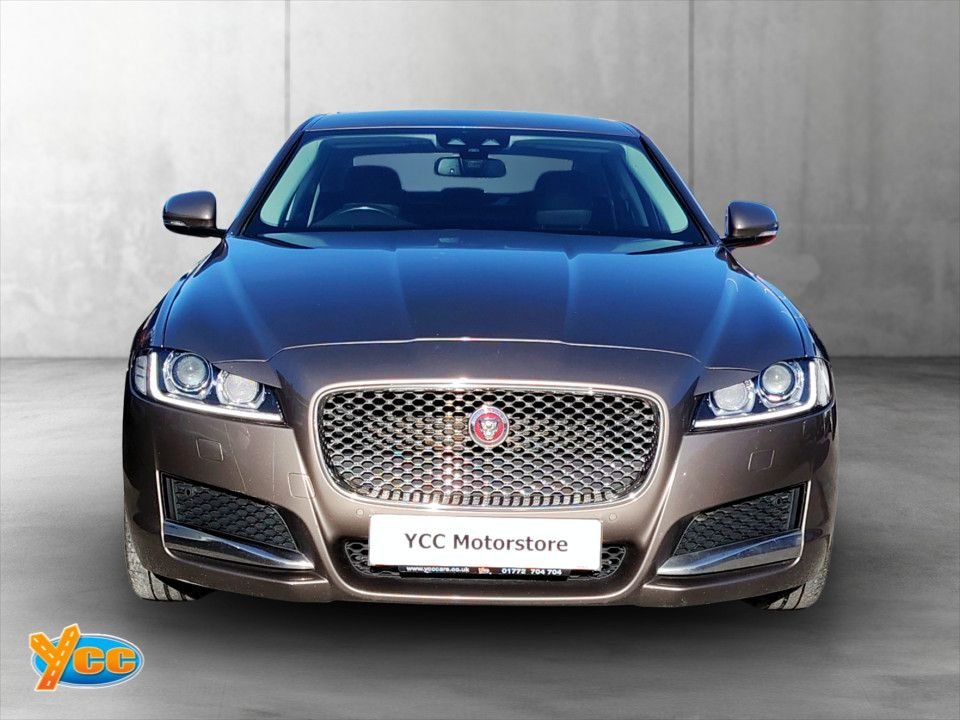 Used Jaguar XF 2016 for sale - 78096498: Photo 2