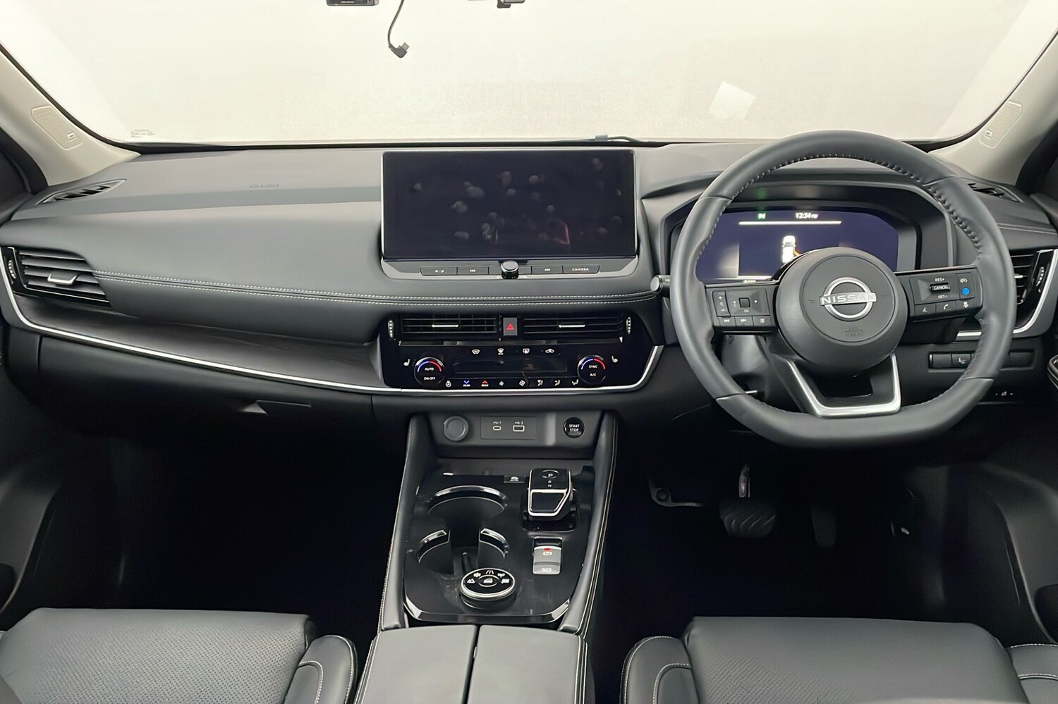 Used Nissan X-Trail for sale - 77729381: Photo 8