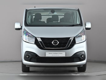 Used Nissan NV300 2017 for sale - 77729316: Photo
