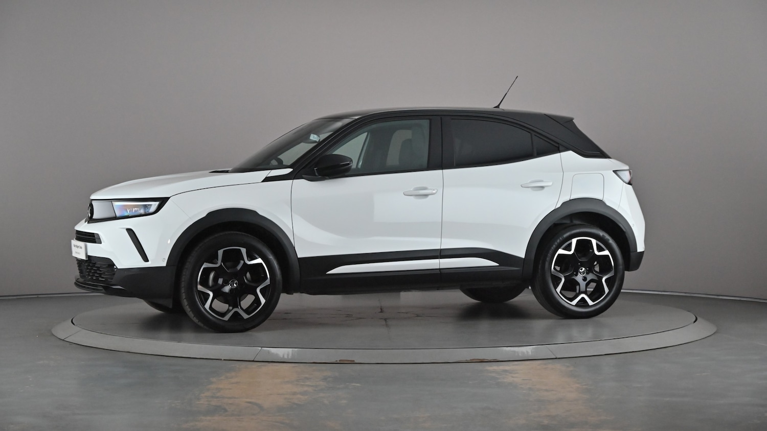 Vehicle 33