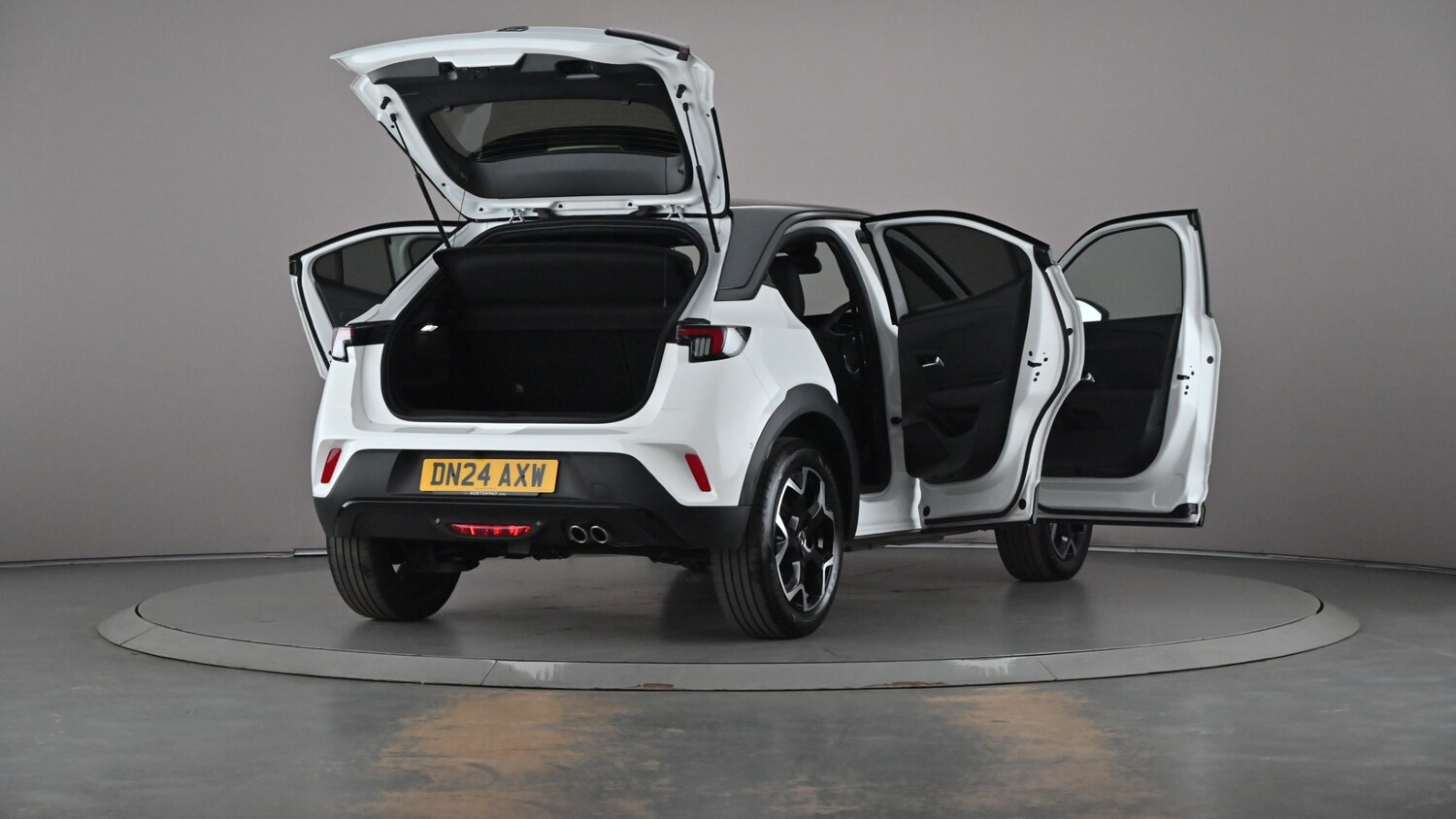 Vehicle 83