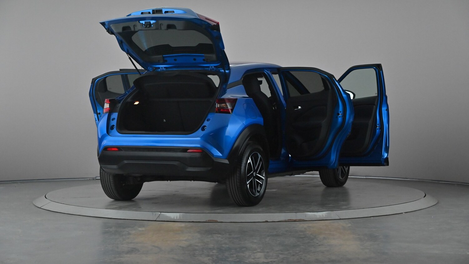 Vehicle 83