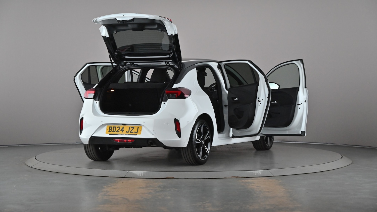 Vehicle 83