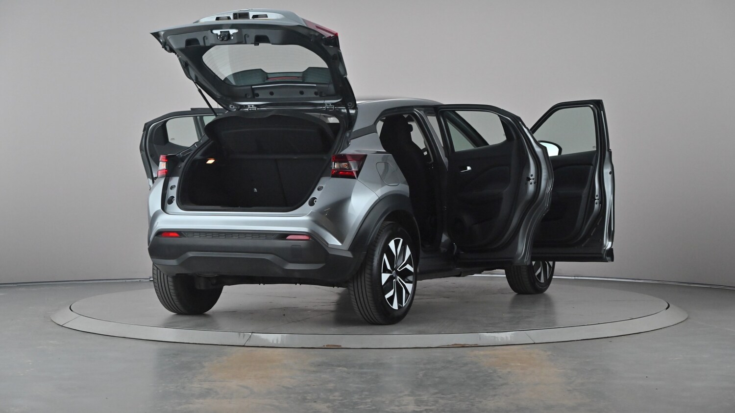 Vehicle 83
