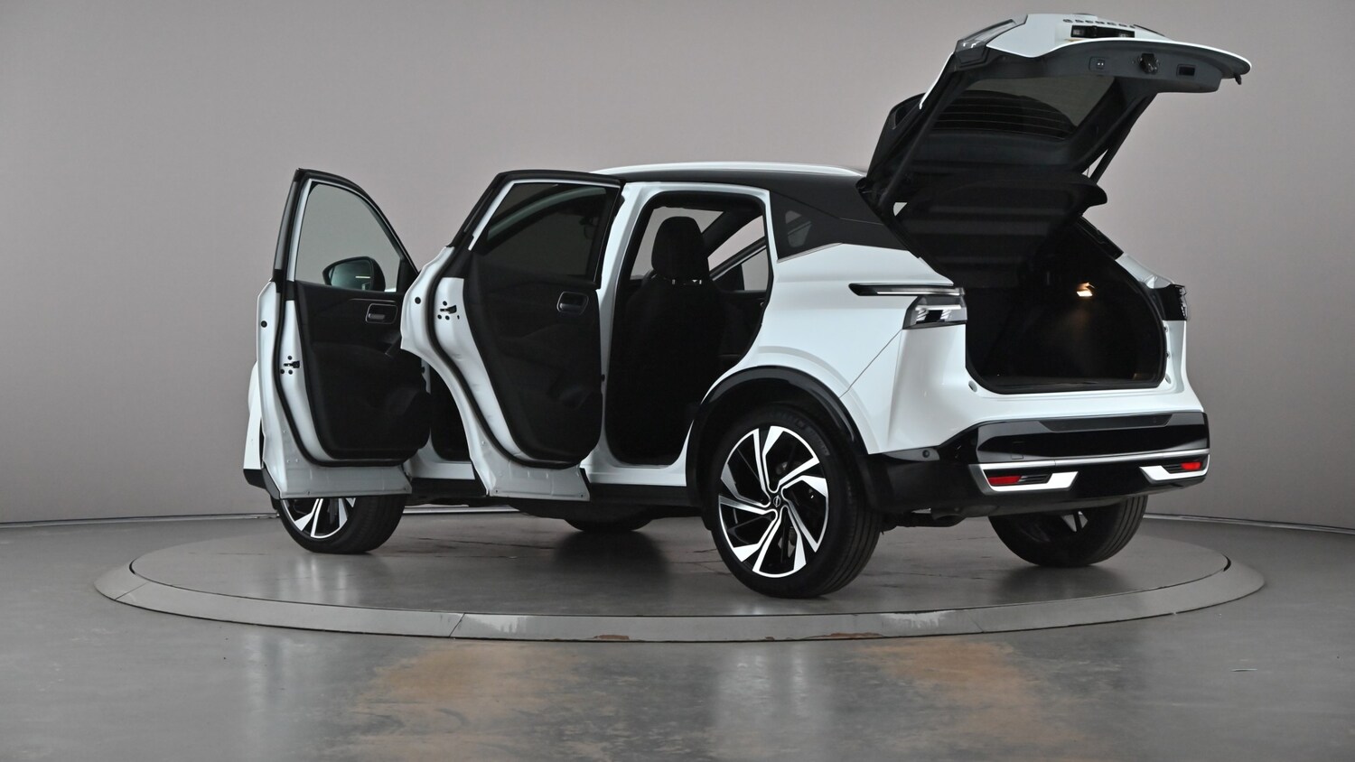 Vehicle 76