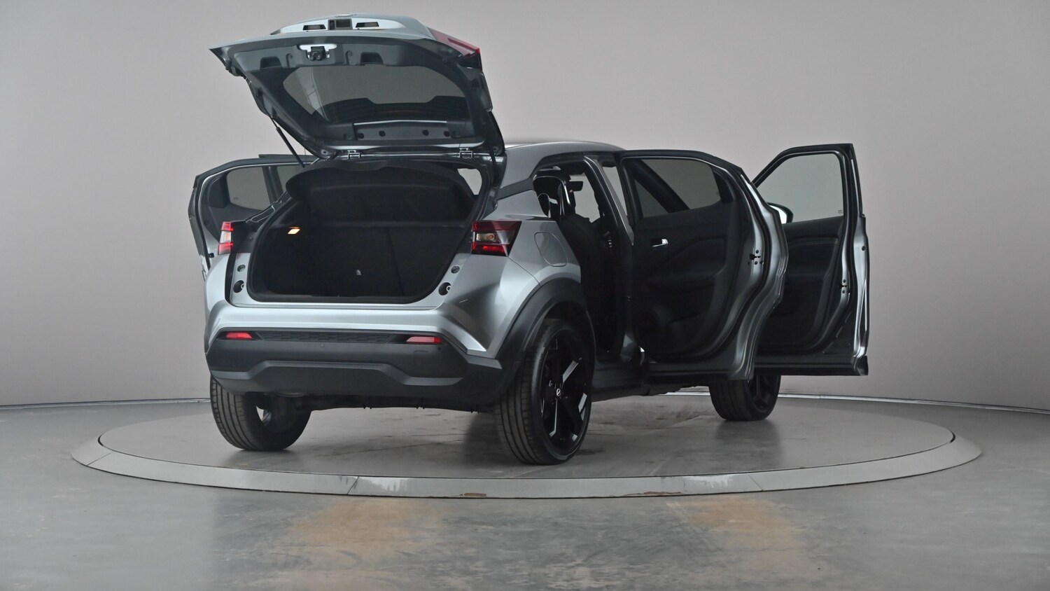Vehicle 83