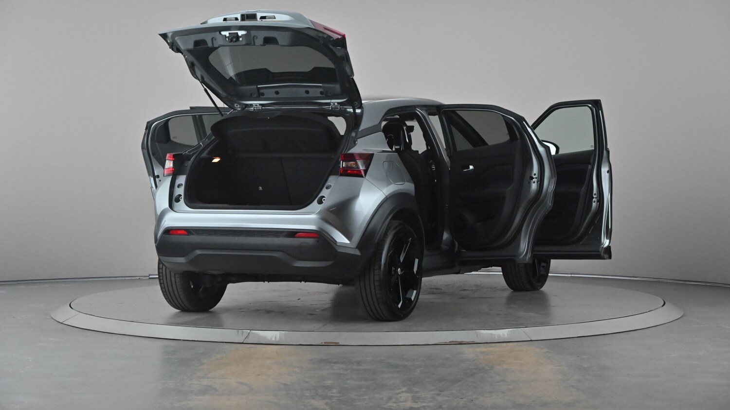 Vehicle 83