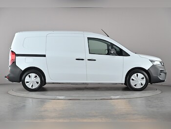 Used Nissan Other 2023 for sale - 77729301: Photo