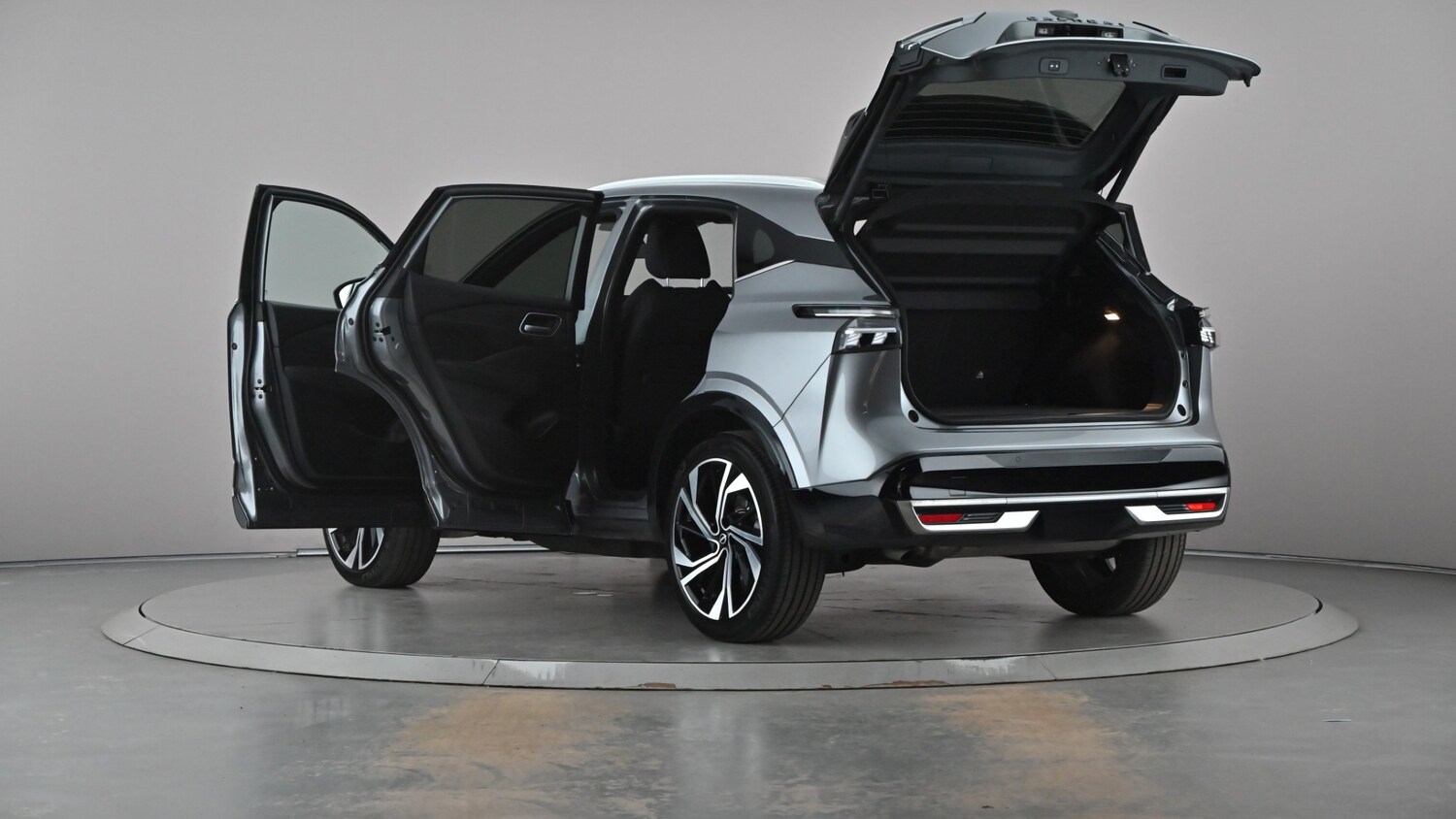 Vehicle 77