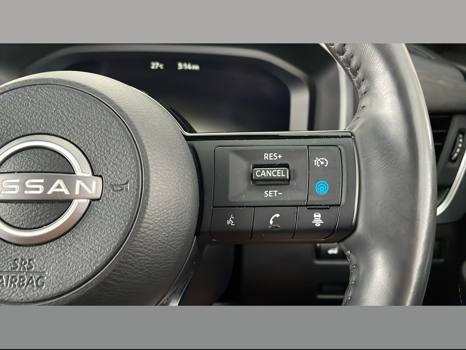 Used Nissan Qashqai for sale - 77729297: Photo 17