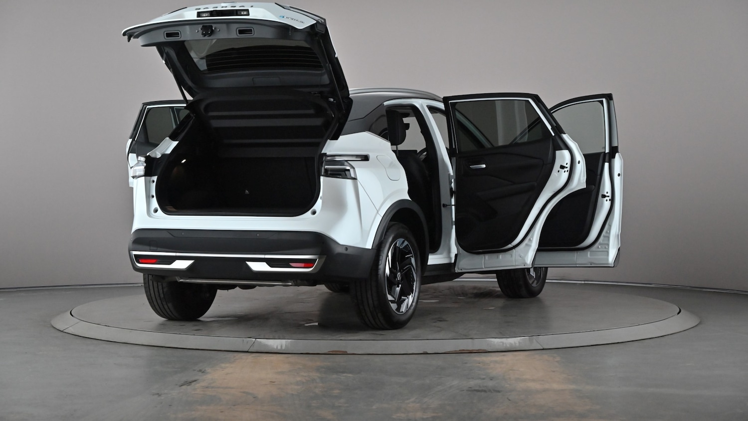 Vehicle 83