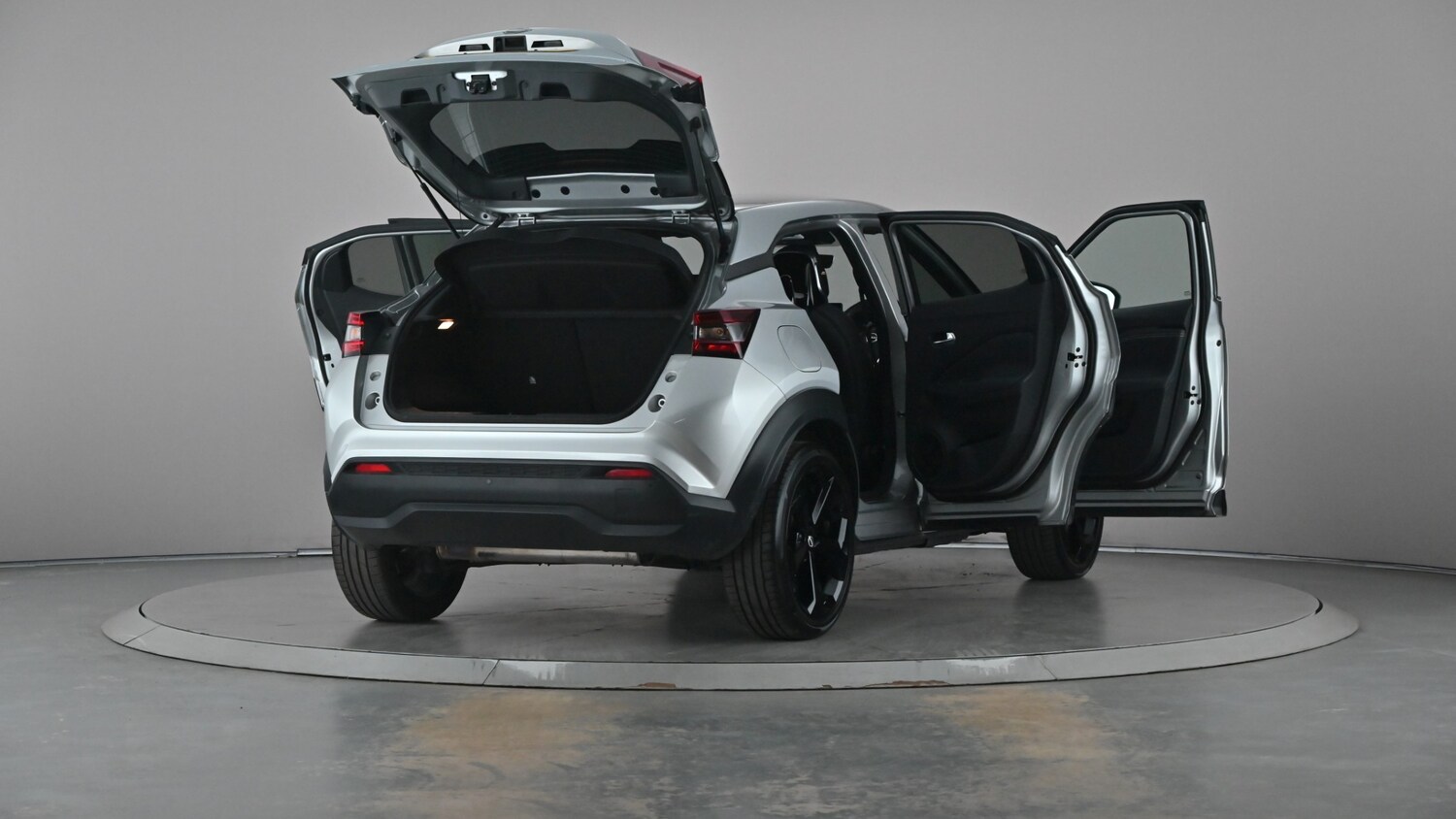 Vehicle 83