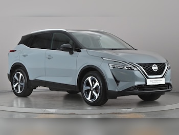 2021 - NISSAN Qashqai 1.3 DIG-T MHEV Premiere Edition SUV 5dr Petrol Hybrid XTRON