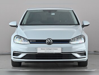 Used Volkswagen Golf 2018 for sale - 77846256: Photo