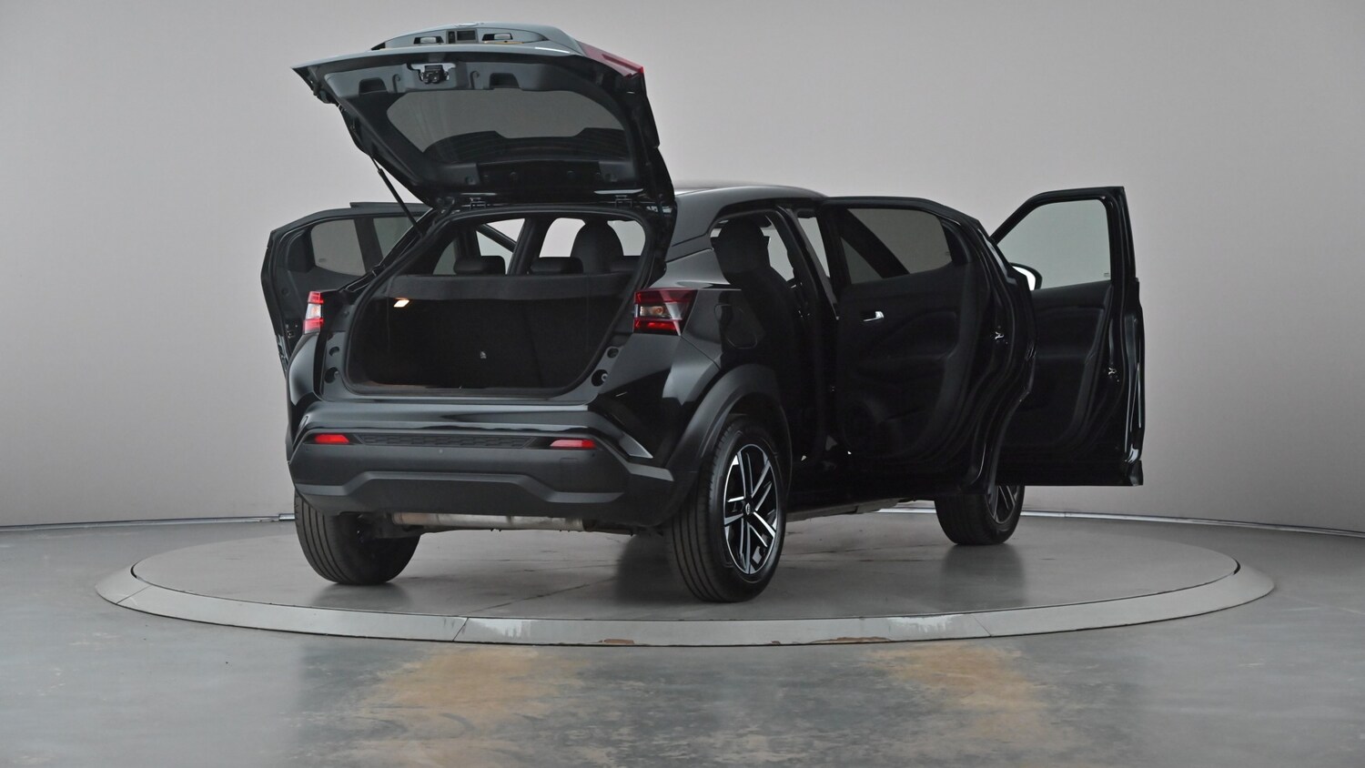 Vehicle 83