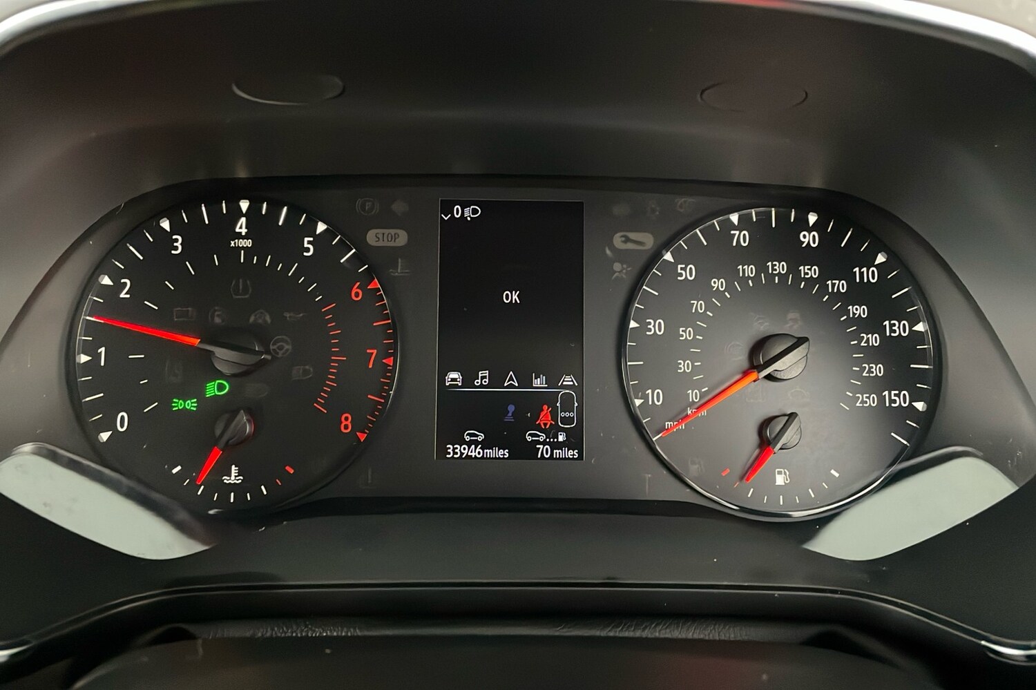 Used Renault Captur for sale - 77729383: Photo 16