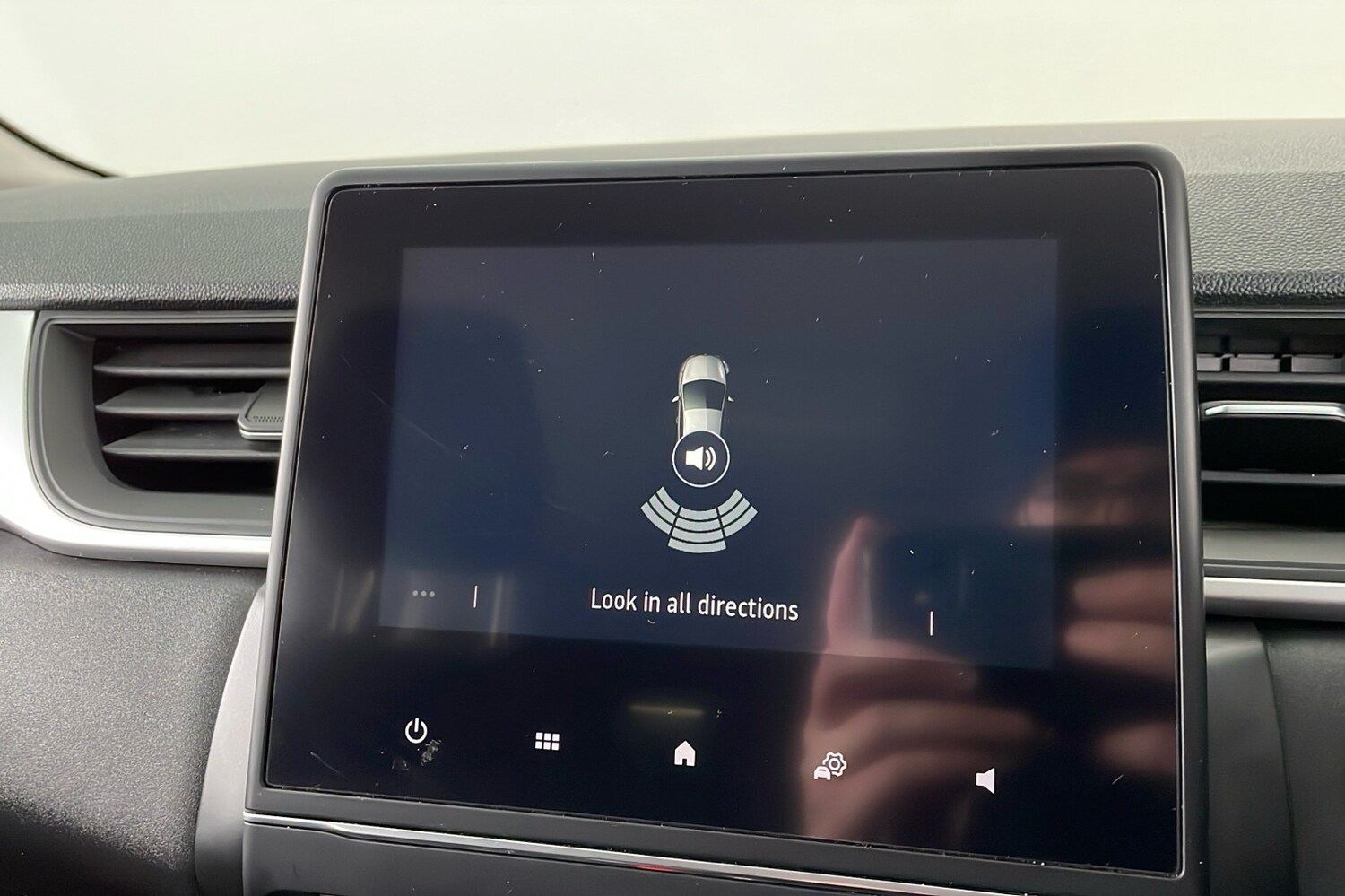 Used Renault Captur for sale - 77729383: Photo 23