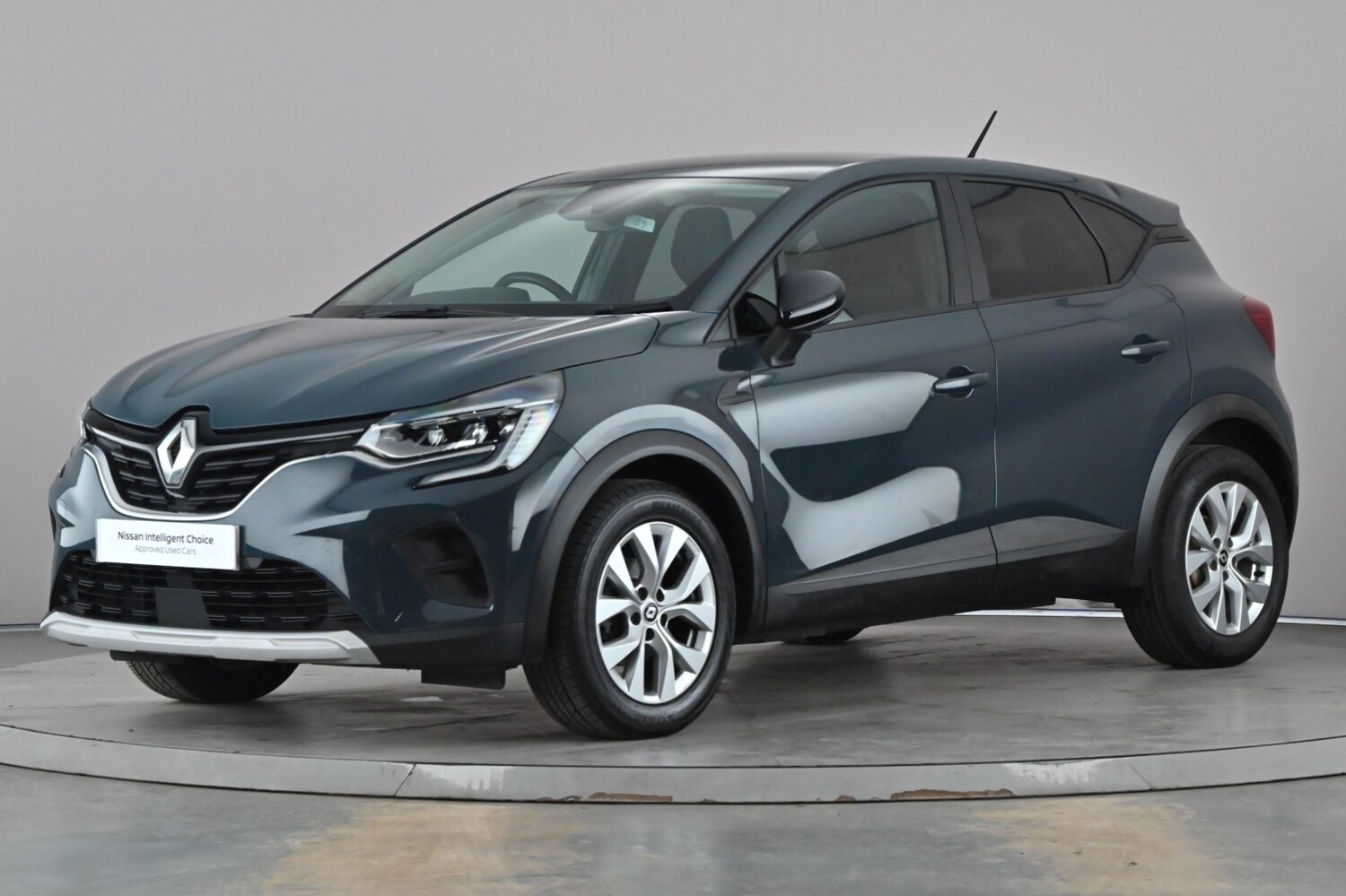Used Renault Captur for sale - 77729383: Photo 24