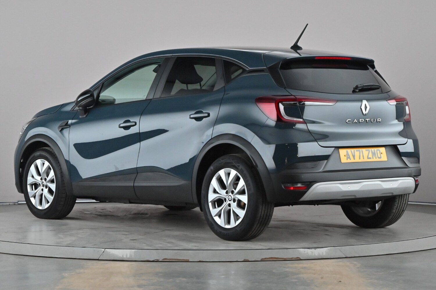 Used Renault Captur for sale - 77729383: Photo 7