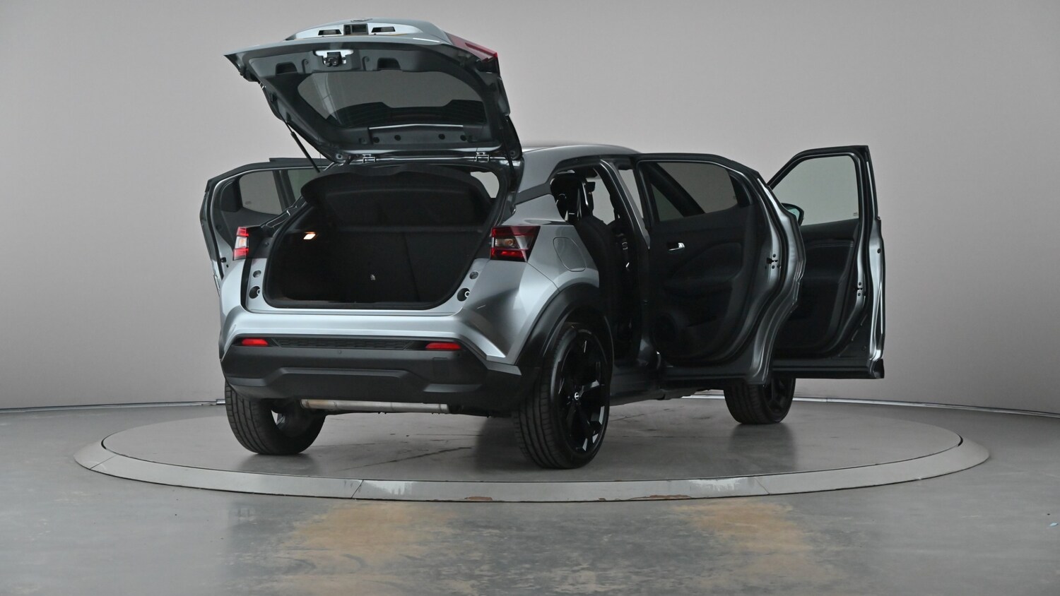 Vehicle 83