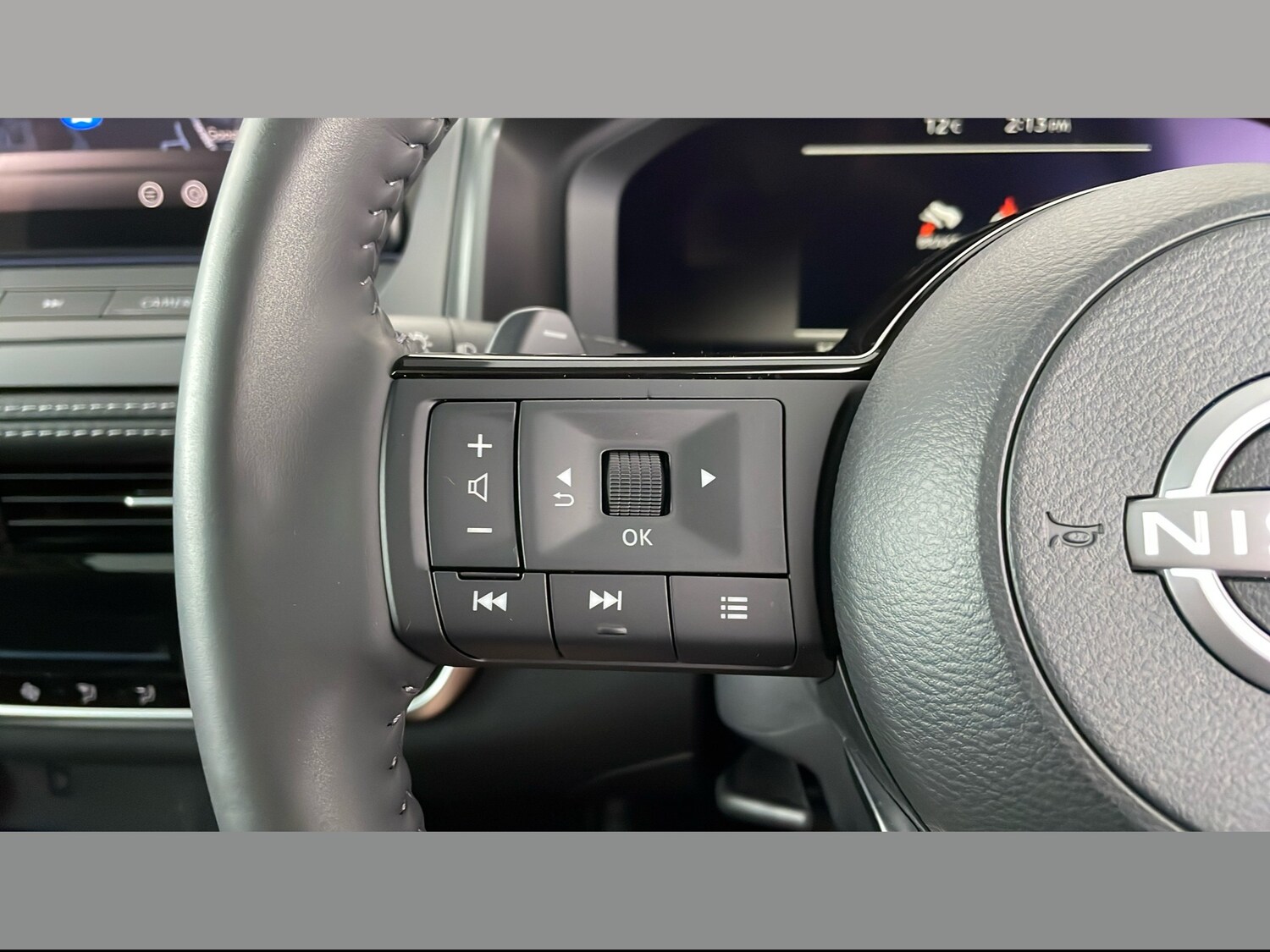 Used Nissan Qashqai for sale - 77729325: Photo 16