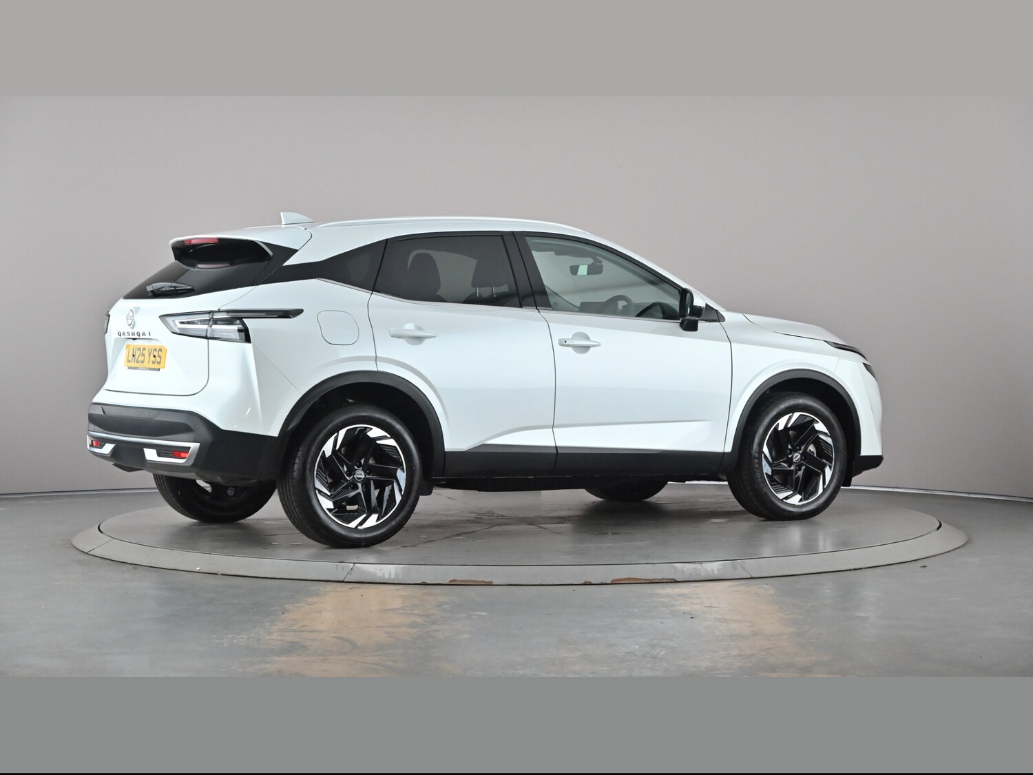 Used Nissan Qashqai for sale - 77729325: Photo 50