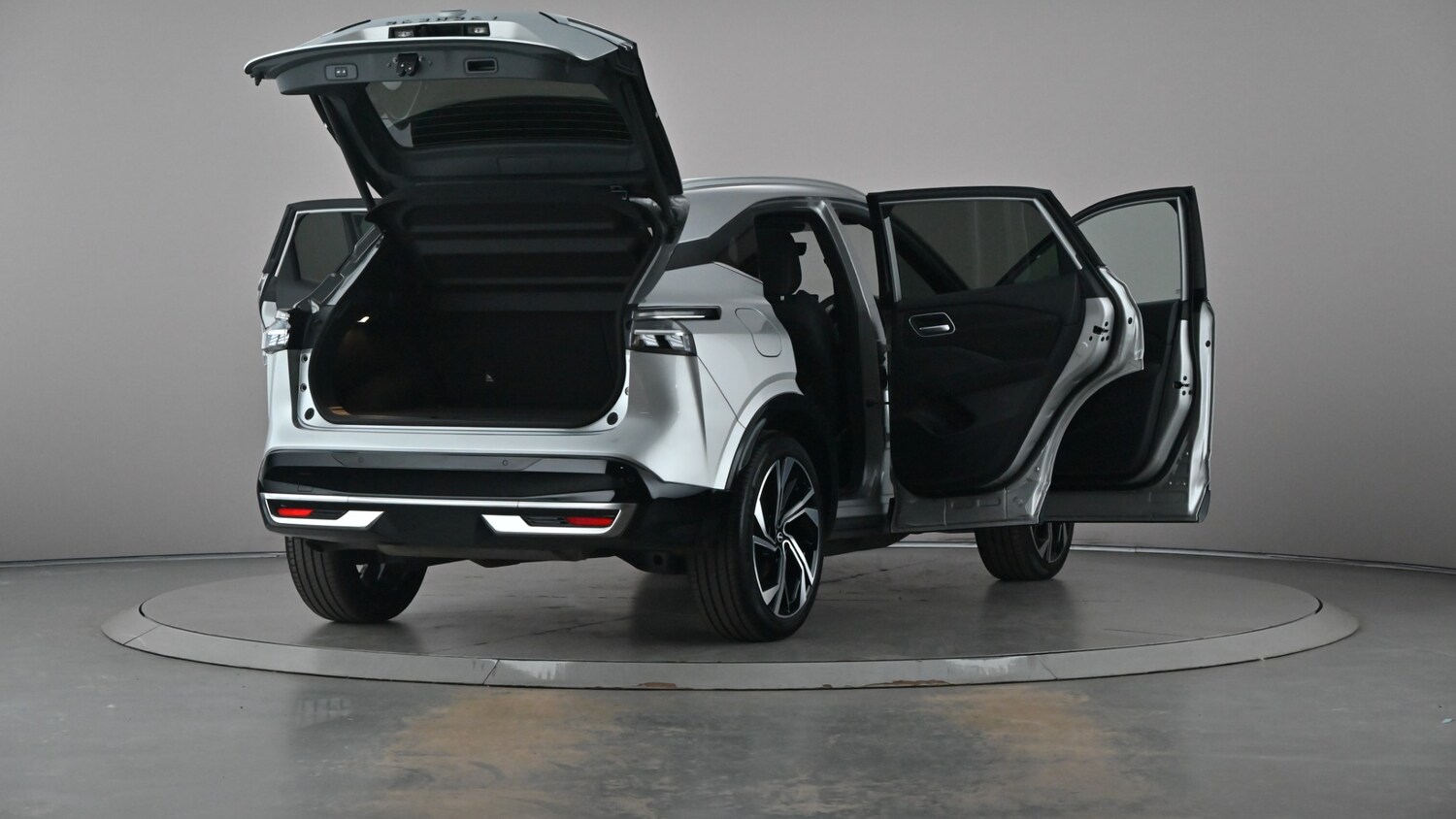 Vehicle 83