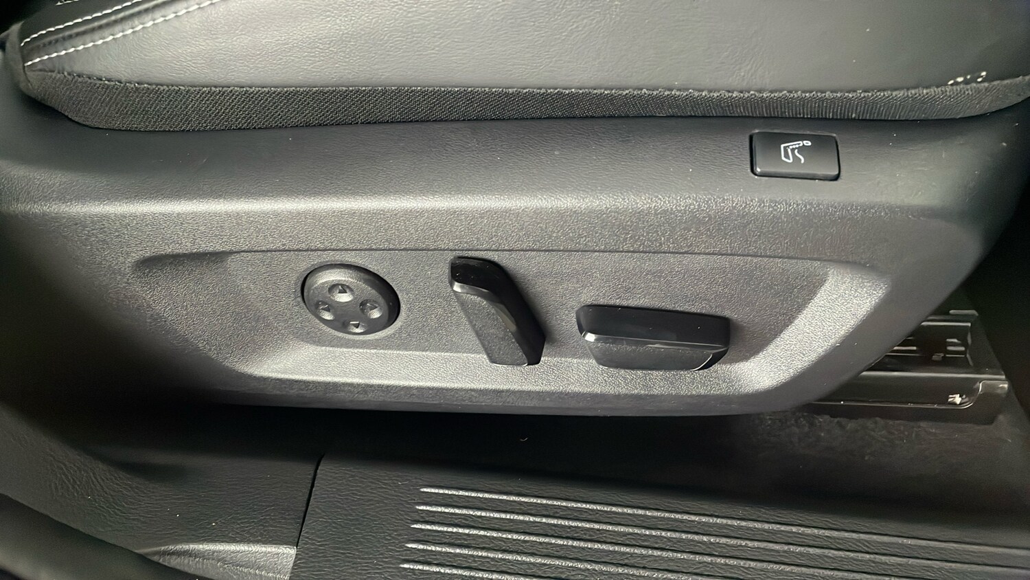 Vehicle 93