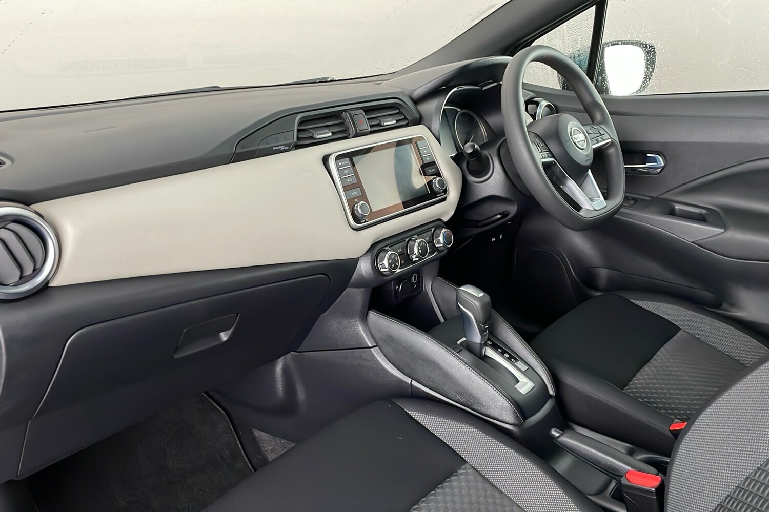 Used Nissan Micra 2023 for sale - 77917064: Photo 9