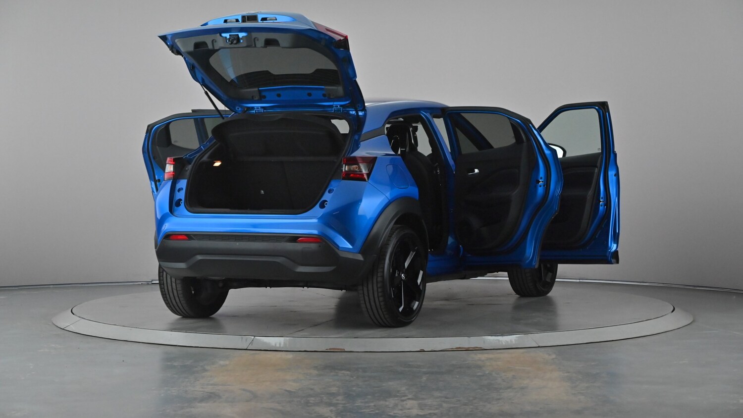 Vehicle 83