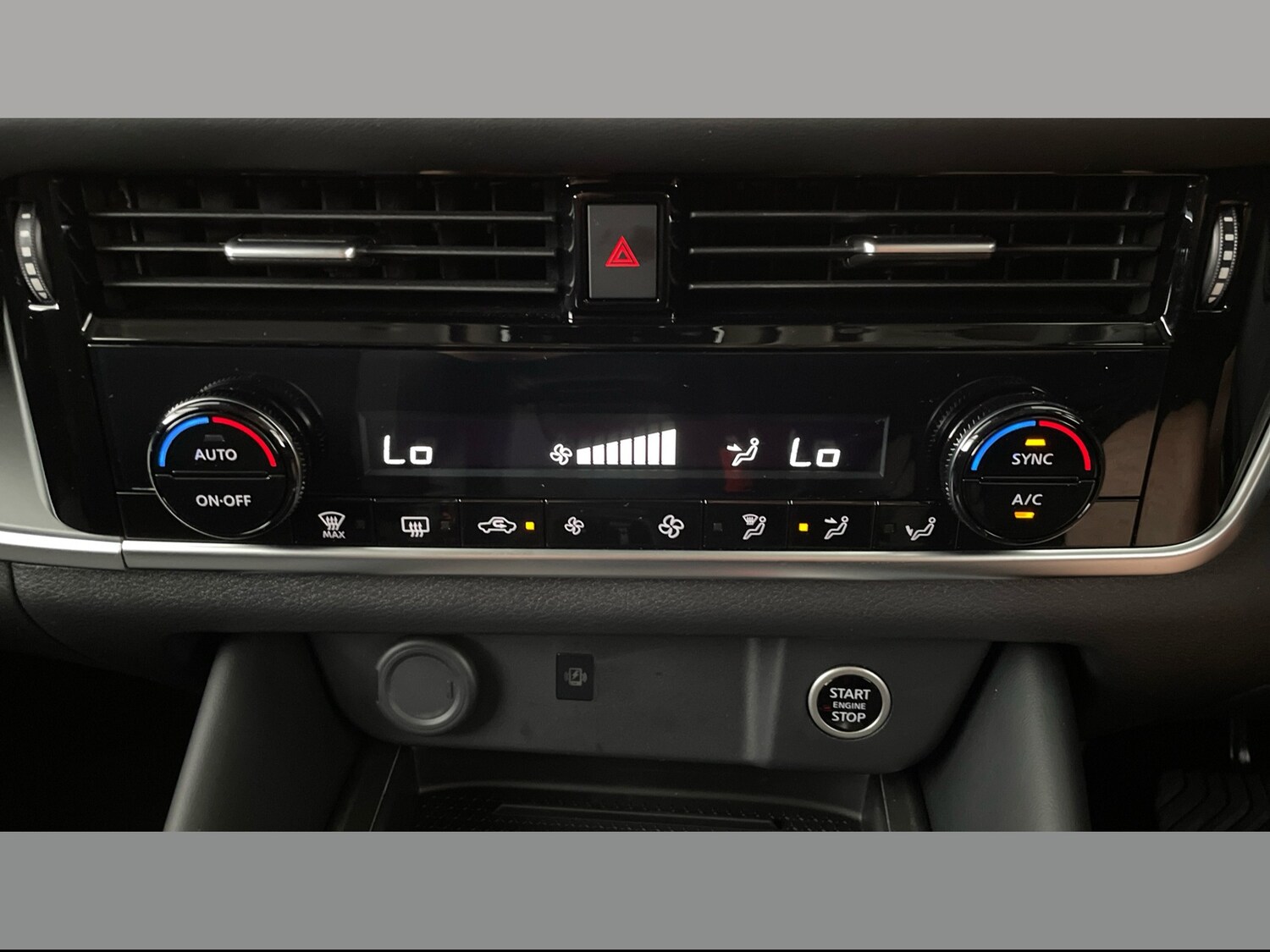 Used Nissan Qashqai for sale - 77729314: Photo 15