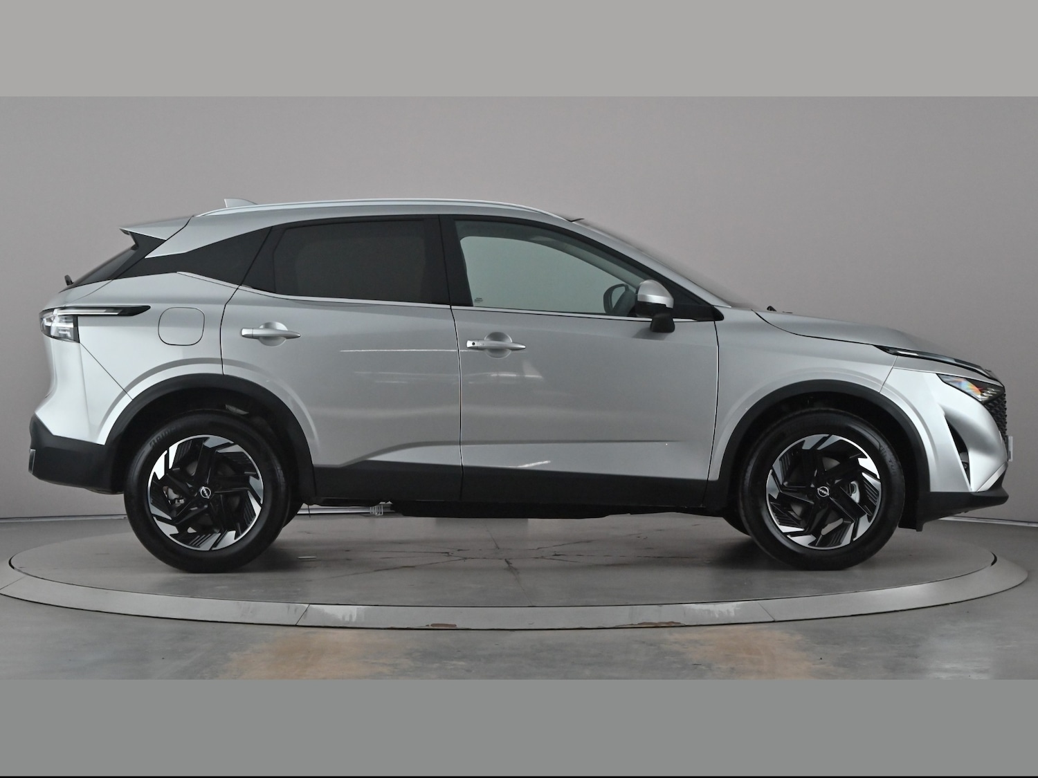 Used Nissan Qashqai for sale - 77729314: Photo 3