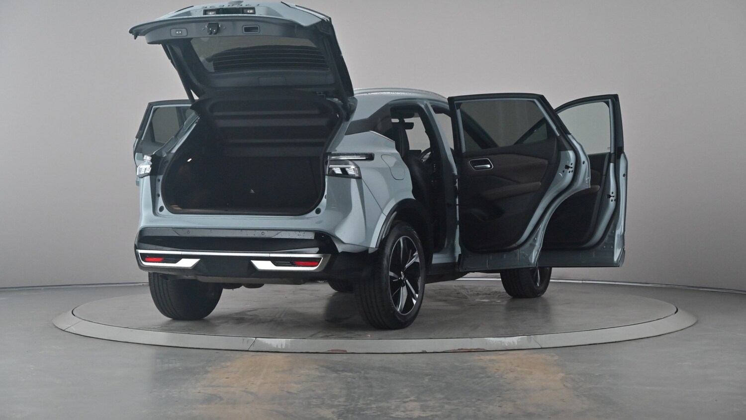 Vehicle 83