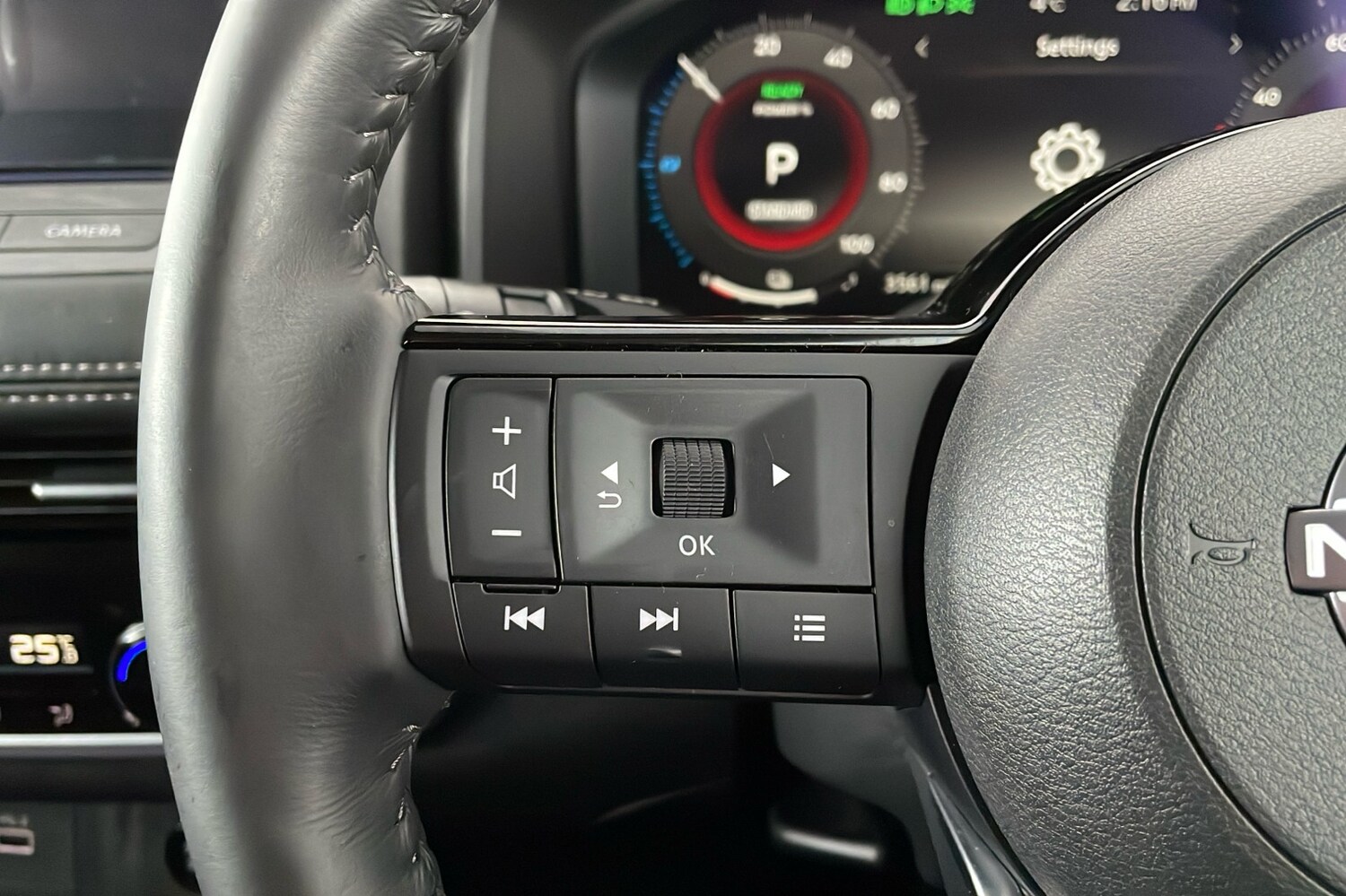 Used Nissan X-Trail for sale - 77729266: Photo 17