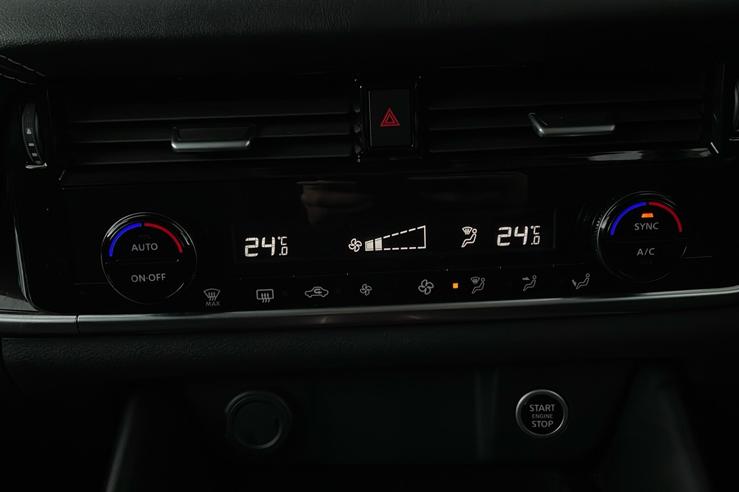 Used Nissan Qashqai for sale - 77729375: Photo 18