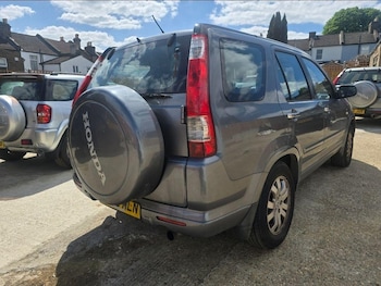 Used Honda CR-V 2005 for sale - 76060768: Photo