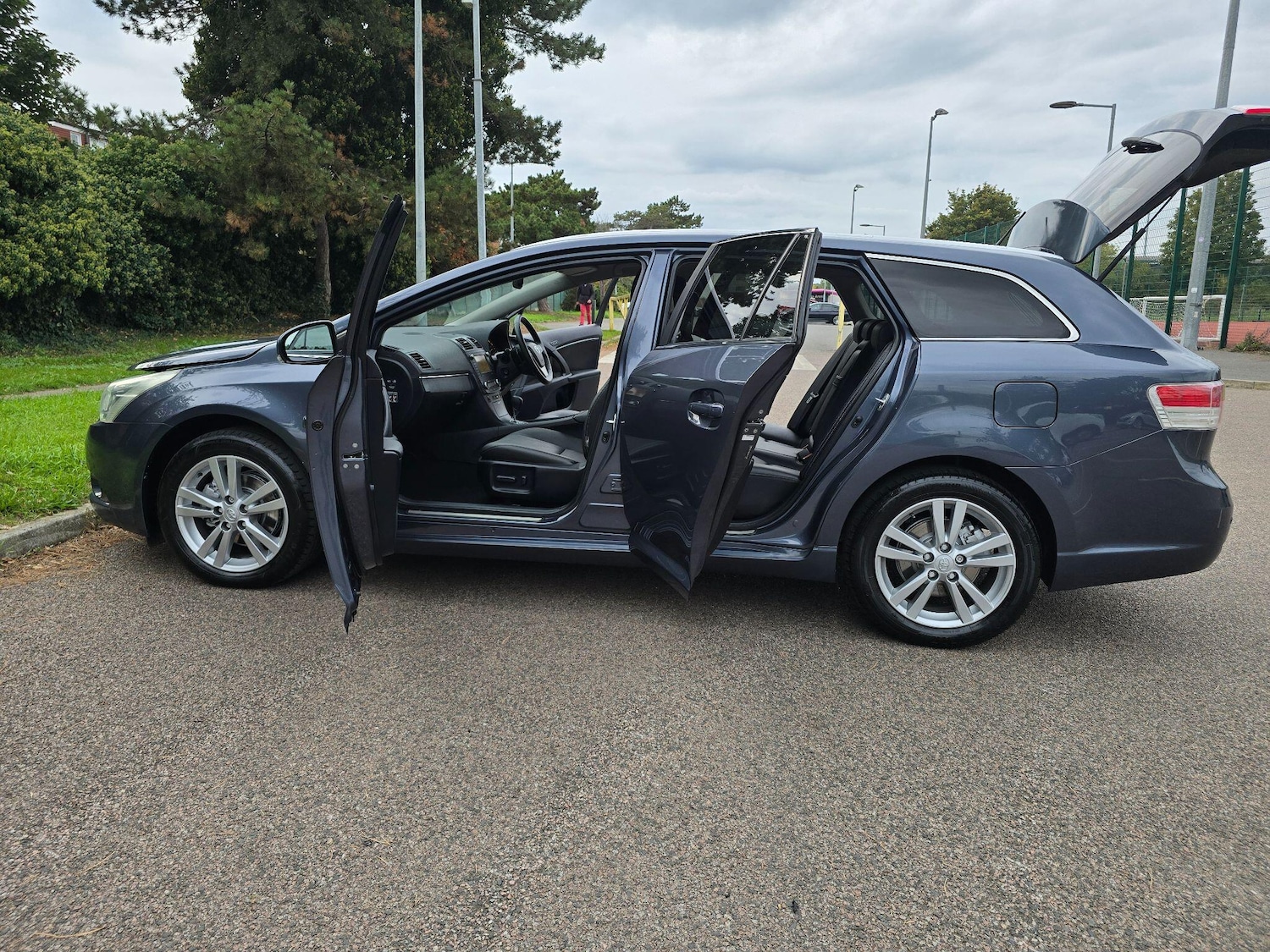Used Toyota Avensis 2009 for sale - 76108417: Photo 61
