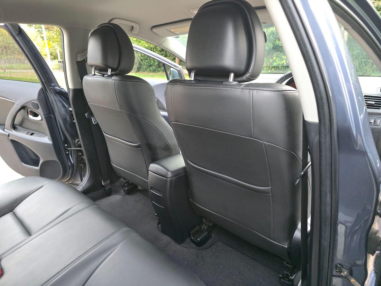 Used Toyota Avensis 2009 for sale - 76108417: Photo 69